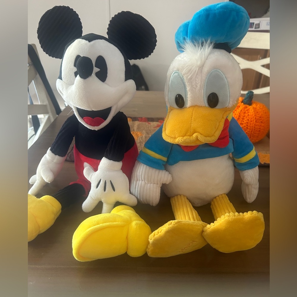 Disney Scentsy Mickey & Donald Buddies